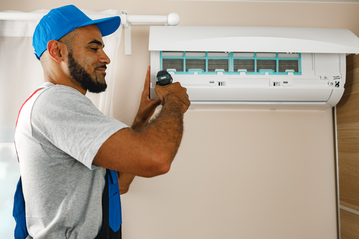 5 Signs Your AC Refrigerant Needs Recharging This Summer 2 ac service